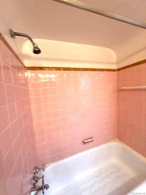 414 Moross Road Grosse Pointe, MI 48236 - Photo 11 of 17