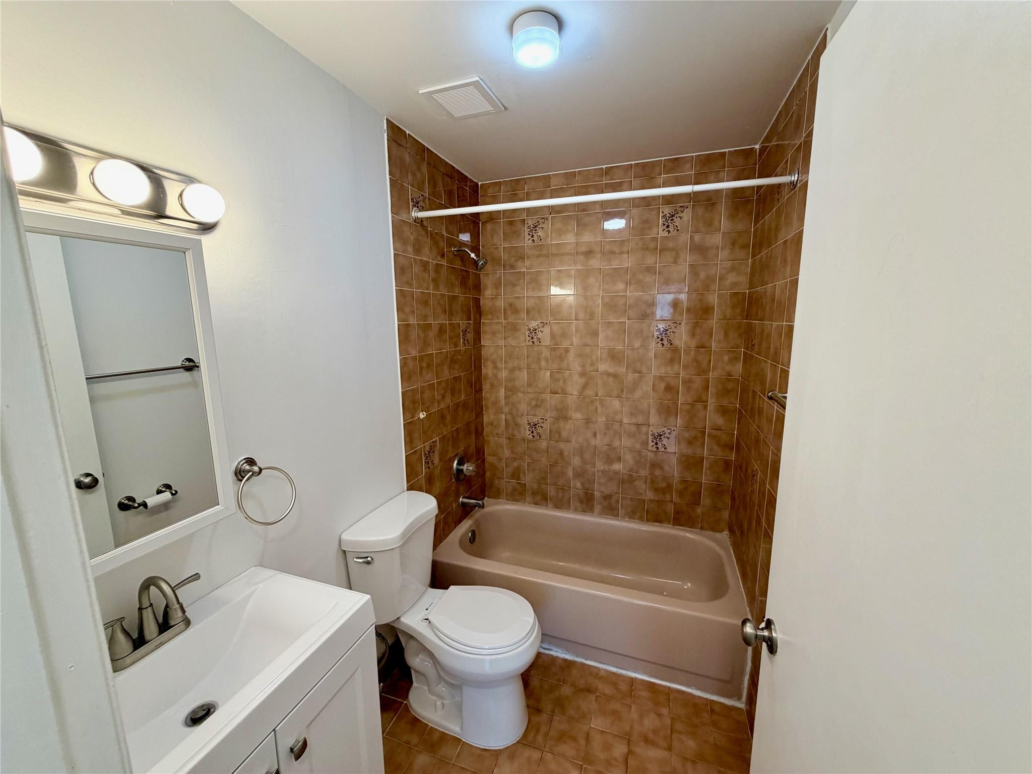 4804 Southwest 145th Avenue Miami, FL 33175 - Photo 13 of 17 Photo 13