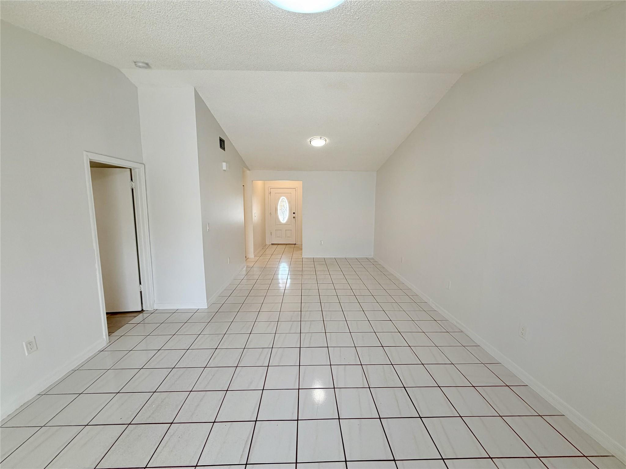 4804 Southwest 145th Avenue Miami, FL 33175 - Photo 3 of 17 Photo 3