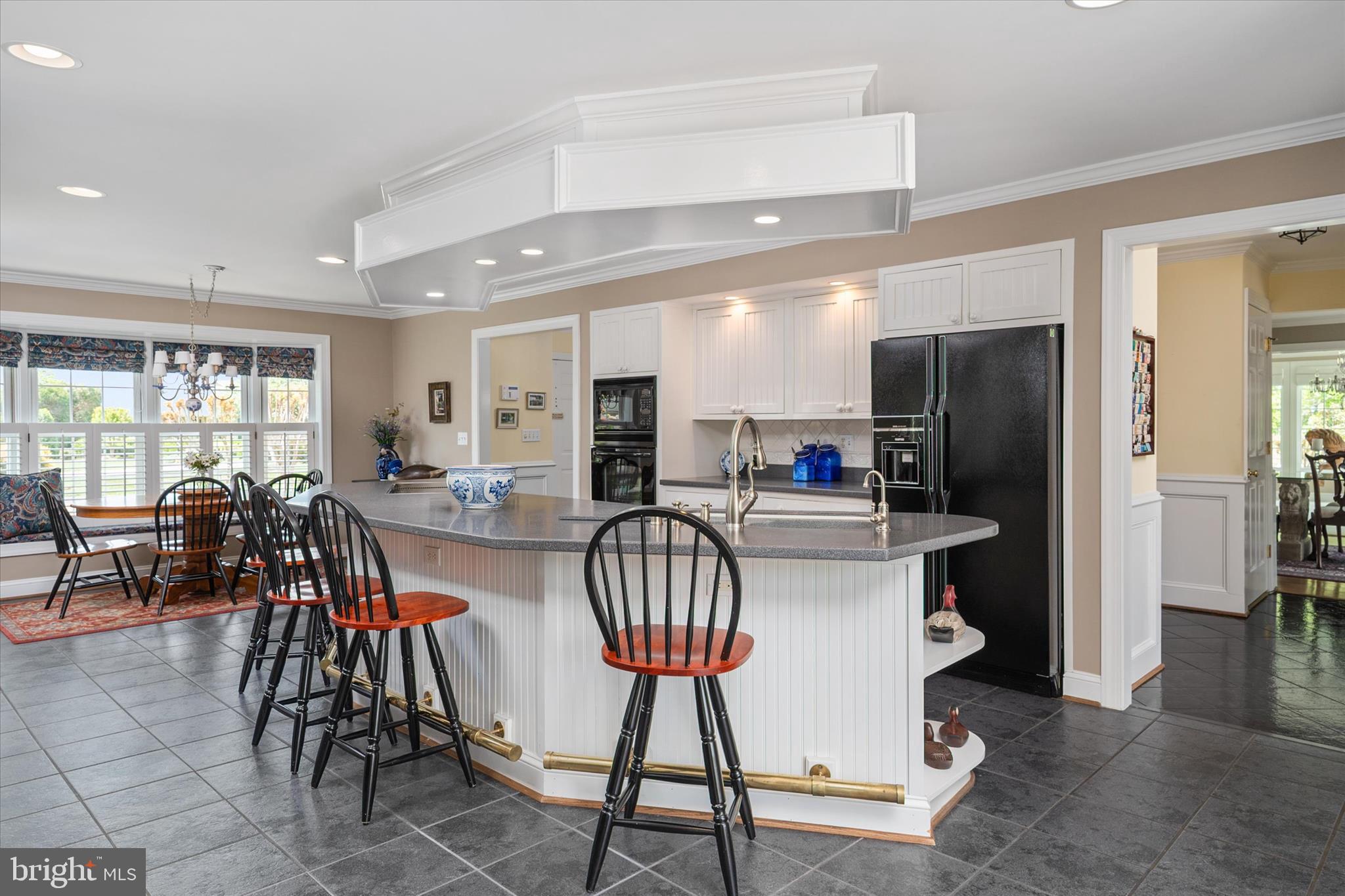 3718 Ramsgate Drive Annapolis, MD 21403 - Photo 38 of 101 breakfast bar