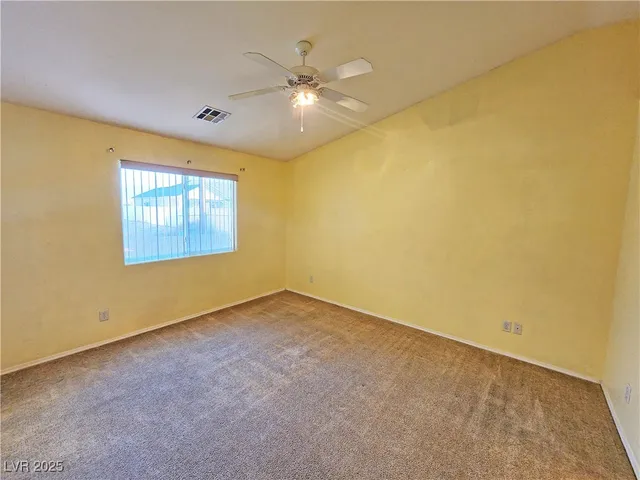 $1,735 | 960 Lone Pine Road, Pahrump, NV 89048