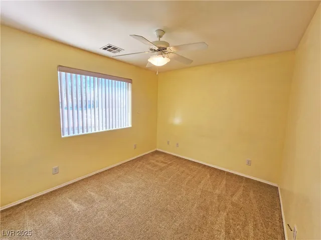 $1,735 | 960 Lone Pine Road, Pahrump, NV 89048