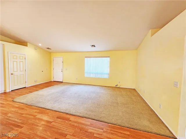 $1,735 | 960 Lone Pine Road, Pahrump, NV 89048