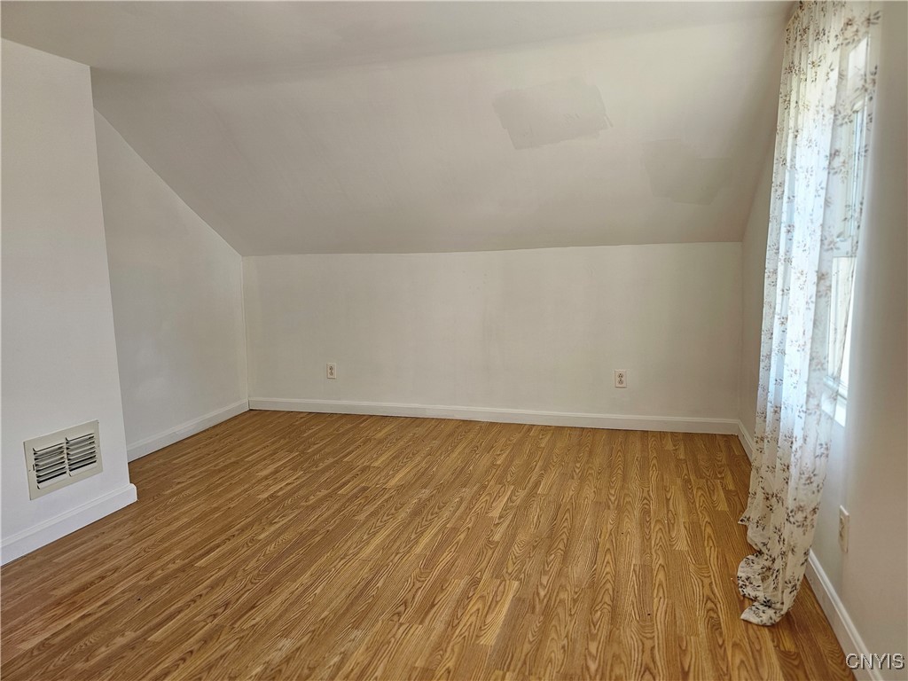 1567 West Street Utica, NY 13501 - Photo 27 of 34