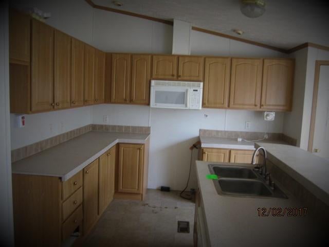 1 Bell Creek Road Dixie, WV 25059 - Photo 7 of 34 Gallery Image 7