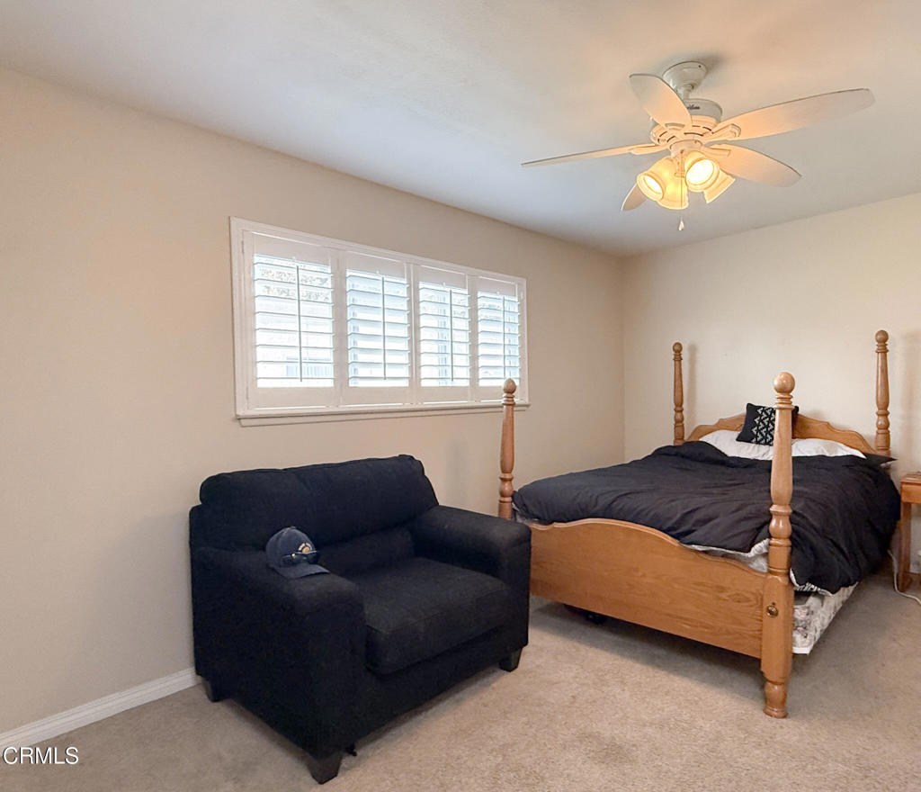 3000 Isle Way, Unit C Oxnard, CA 93035 - Photo 15 of 22 a living room with furniture and a window