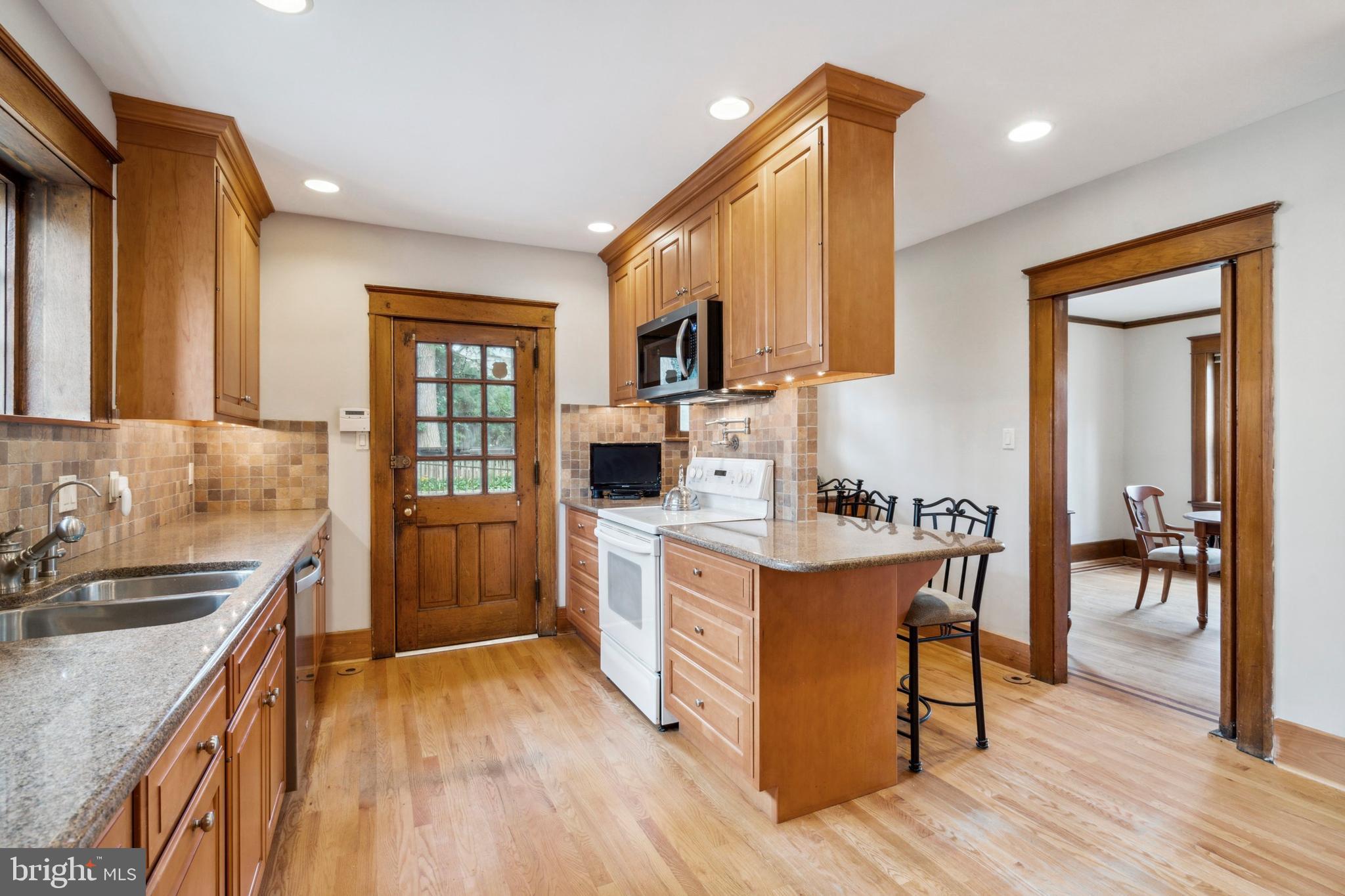 602 Vernon Road Philadelphia, PA 19119 - Photo 35 of 77