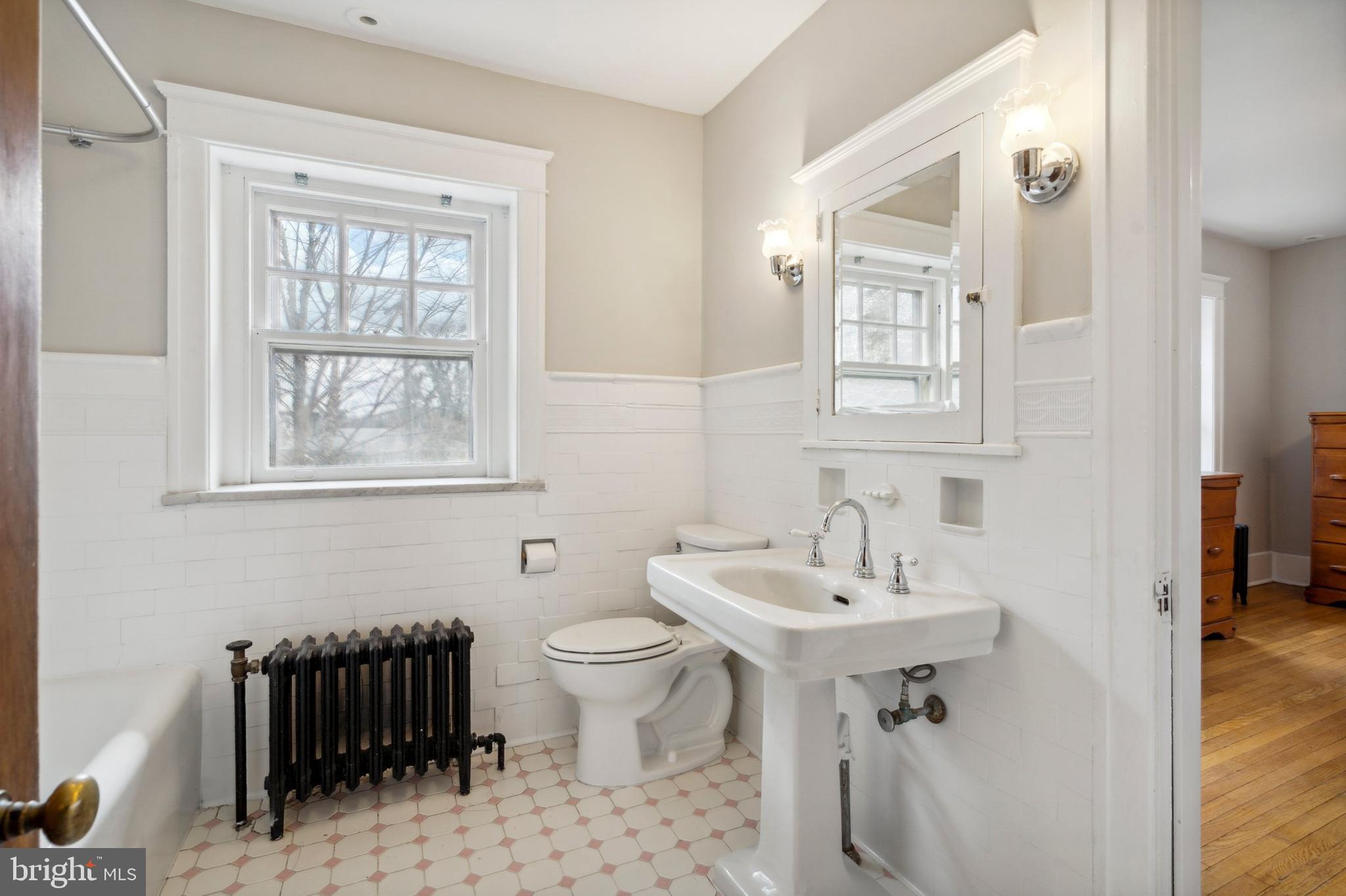 602 Vernon Road Philadelphia, PA 19119 - Photo 46 of 77