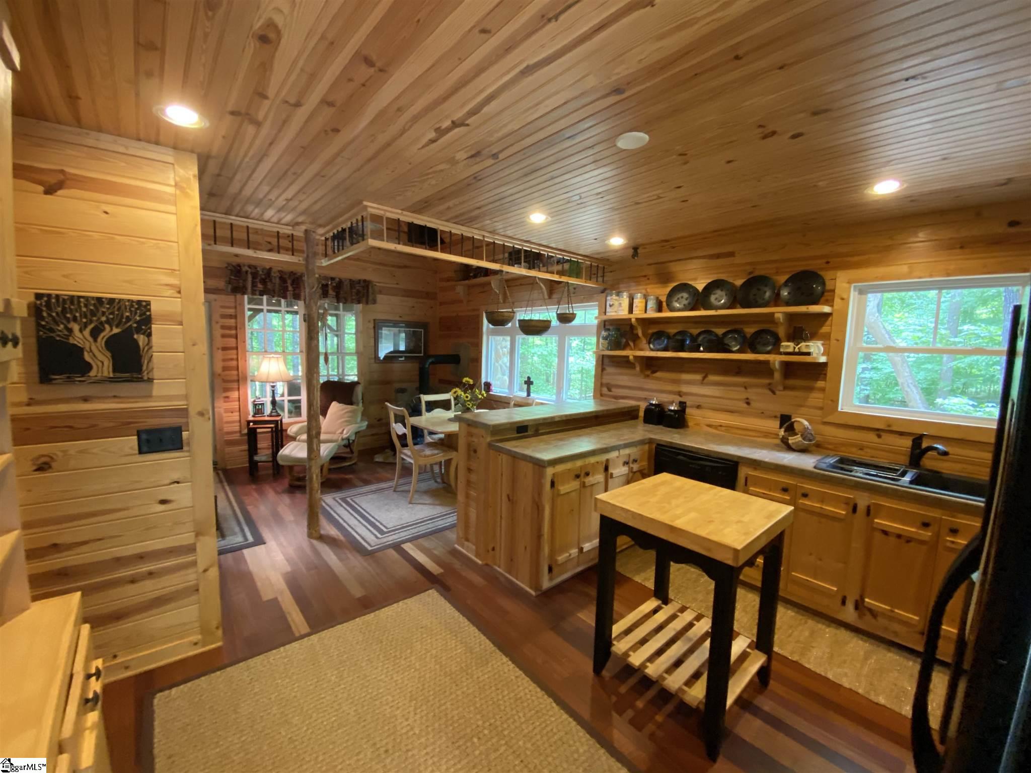 279 Holly Springs School Road Pickens, SC 29671 - Photo 18 of 36