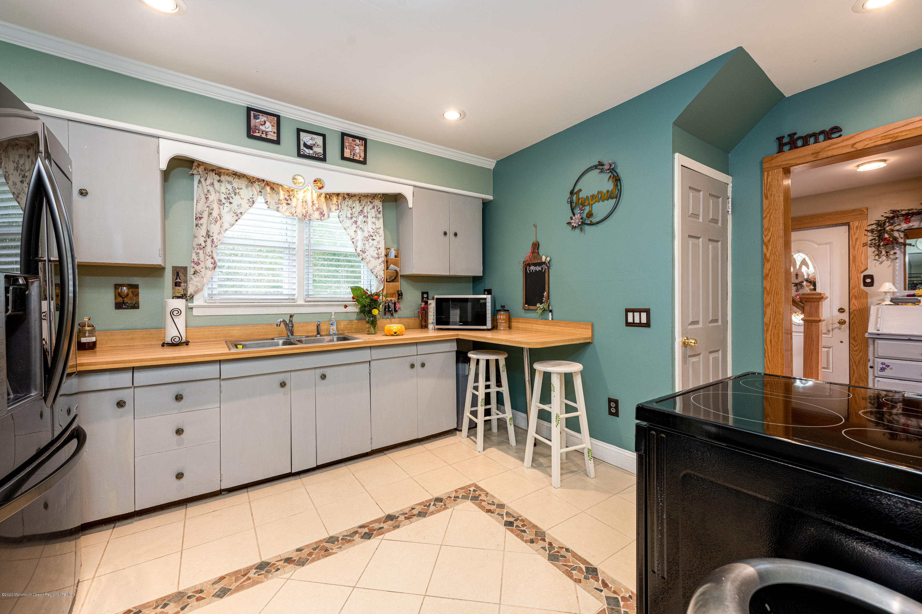 932 Lakewood Farmingdale Road Howell, NJ 07731 - Photo 14 of 29 932 Lakewood Farmingdale Rd-14