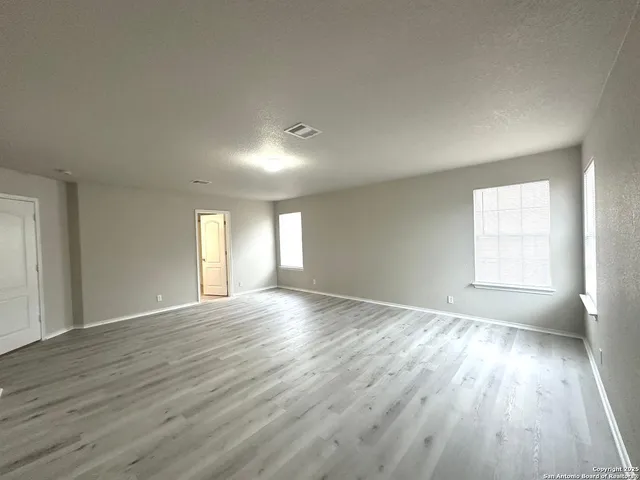 $1,795 | 10619 Barbwire Pass, San Antonio, TX 78254