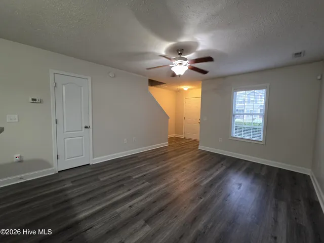 $1,350 | 521 Cider Hill Road, Jacksonville, NC 28546