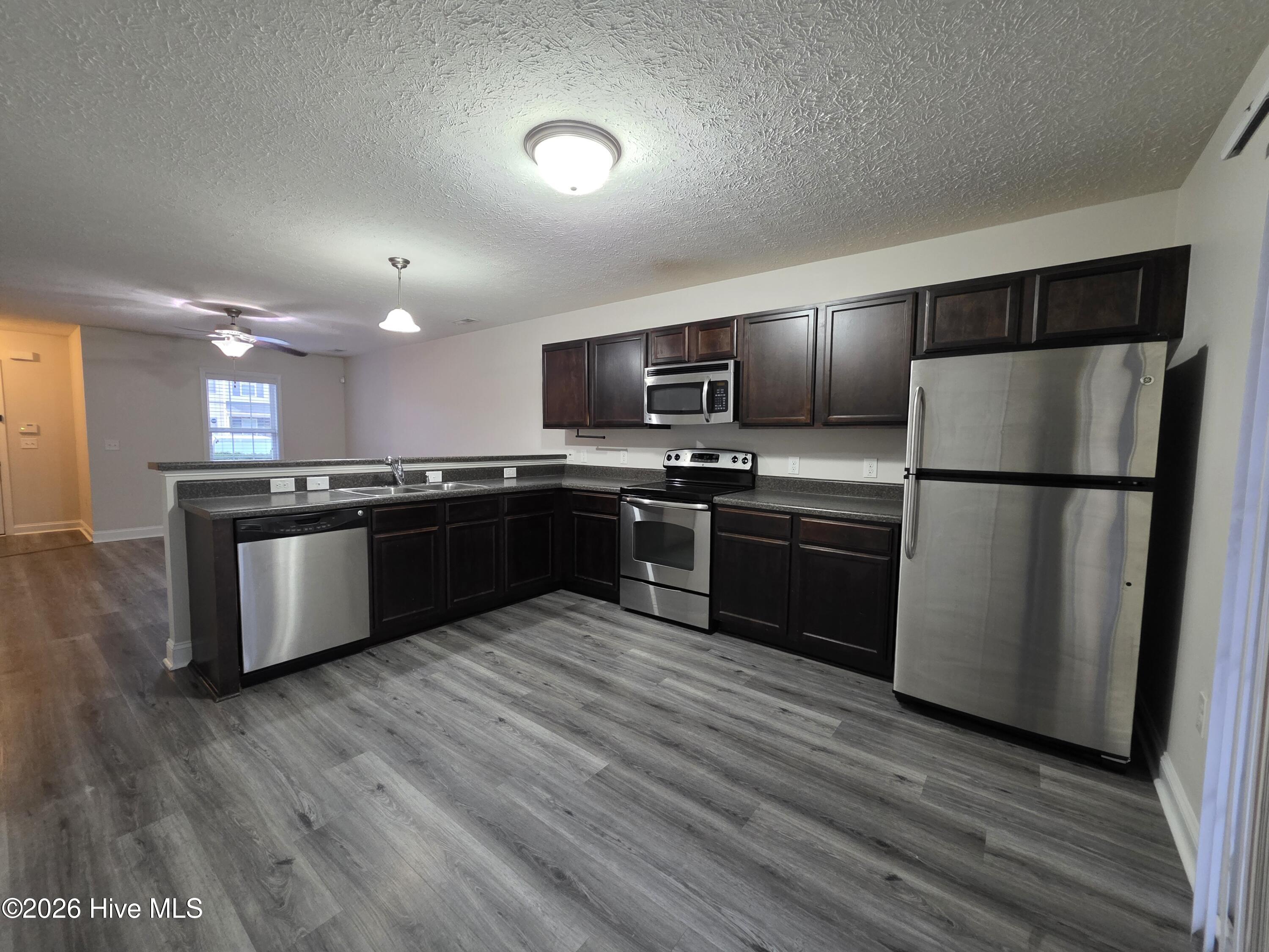 521 Cider Hill Road Jacksonville, NC 28546 - Photo 5 of 9 5