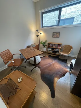 $4,680 | 2848 North Damen Avenue, Unit 3, Chicago, IL 60618
