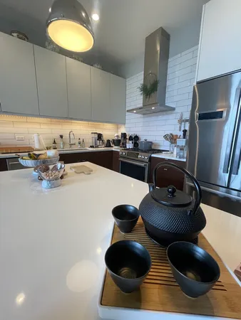 $4,680 | 2848 North Damen Avenue, Unit 3, Chicago, IL 60618