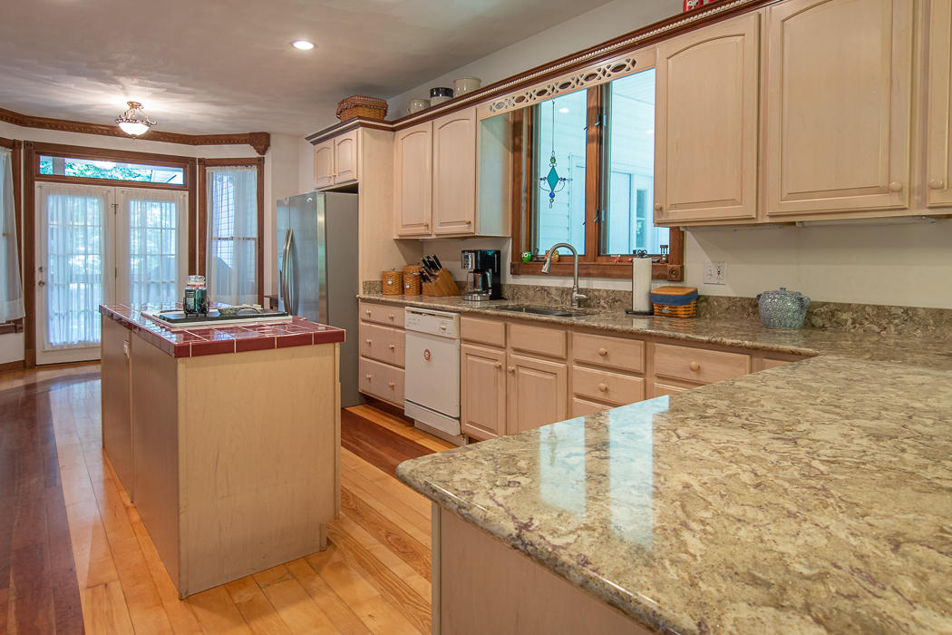 1140 Lees Gap Road Fincastle, VA 24090 - Photo 28 of 63 Huge open Kitchen