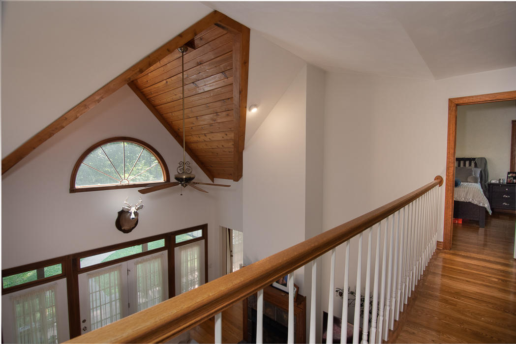 1140 Lees Gap Road Fincastle, VA 24090 - Photo 58 of 63 Upper level