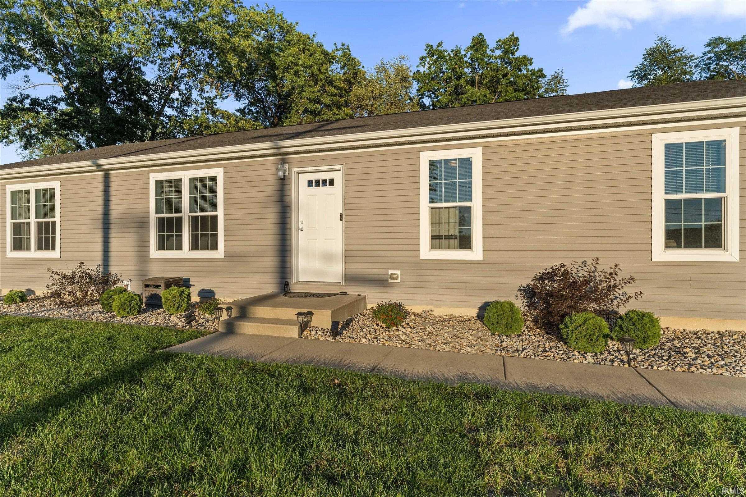 52290 Ash Road Granger, IN 46530 - Photo 11 of 34 Gallery Image 11