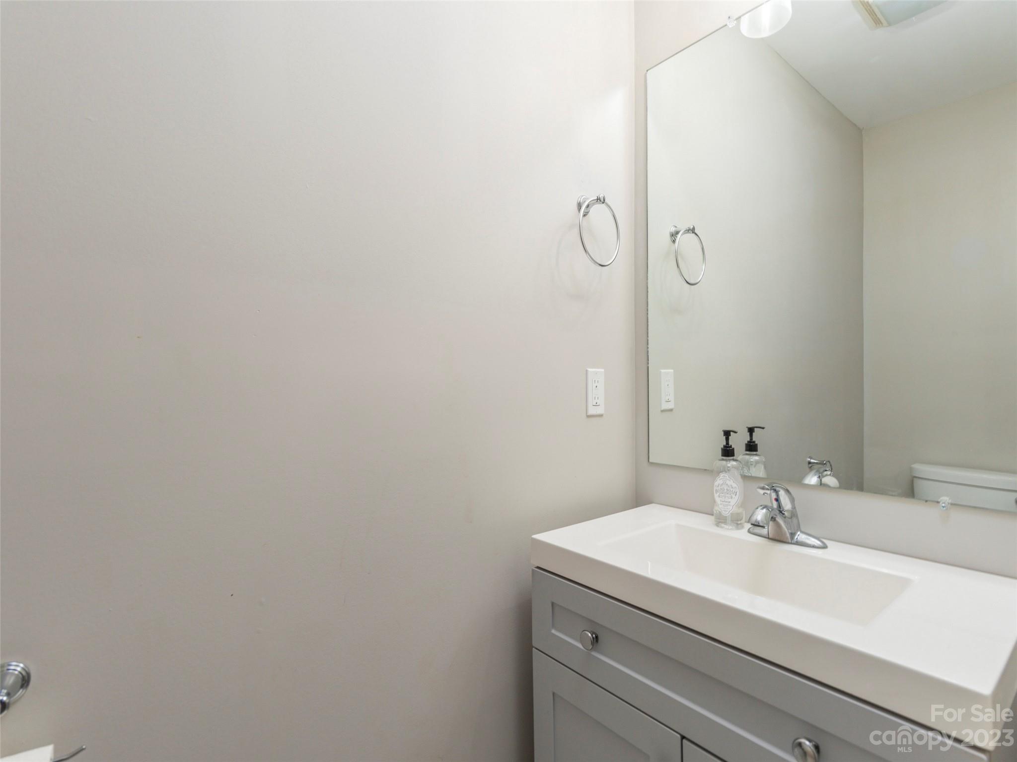 102 Crabtree Mountain Road Canton, NC 28716 - Photo 20 of 30 Gallery Image 20
