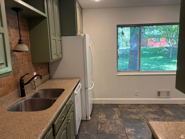 2313 150 East Bountiful, UT 84010 - Photo 11 of 39 Kitchen