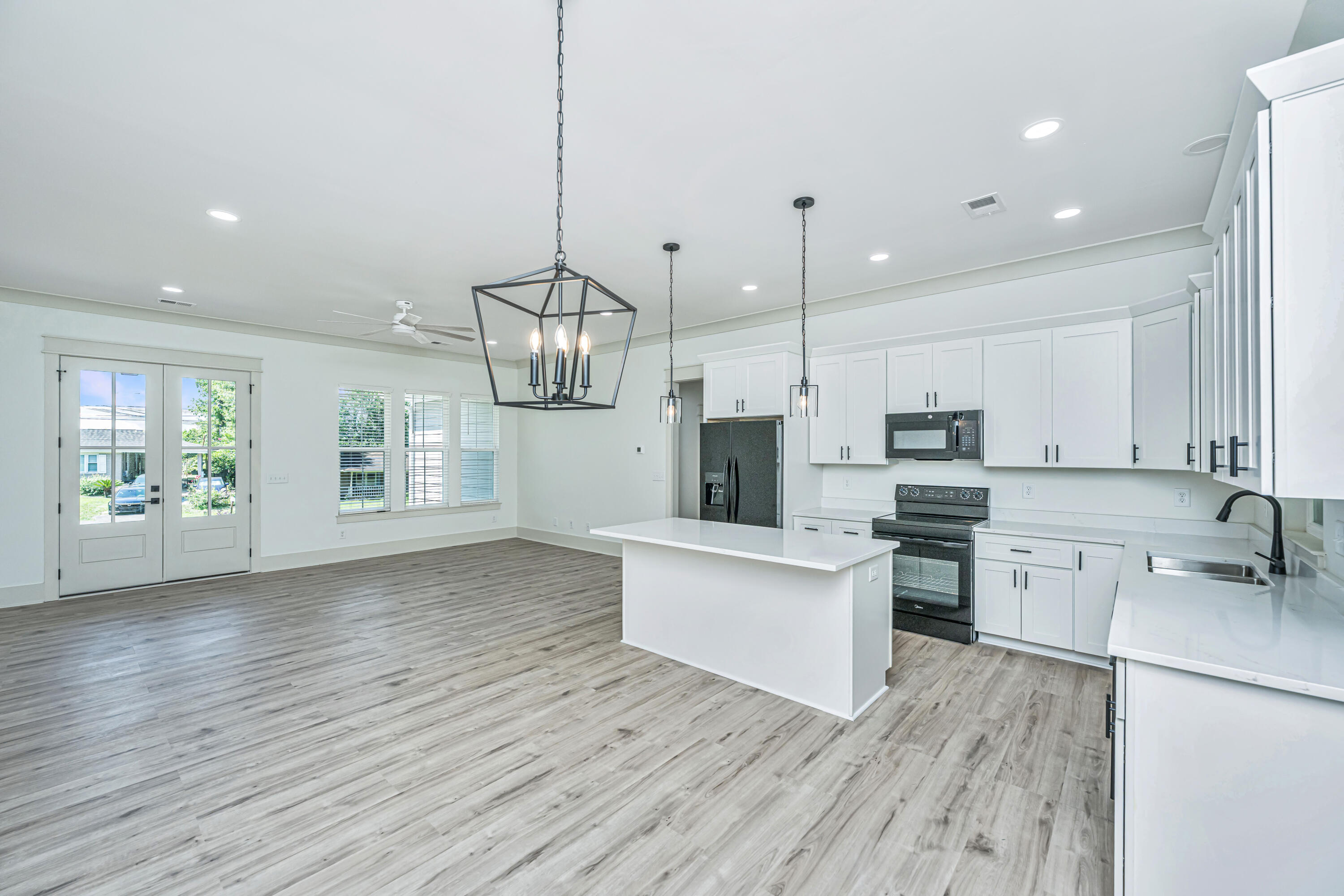 933 Valley Street Hanahan, SC 29410 - Photo 7 of 34 933ValleySt014