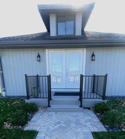 $2,400 | 26073 West Grand Avenue, Ingleside, IL 60041