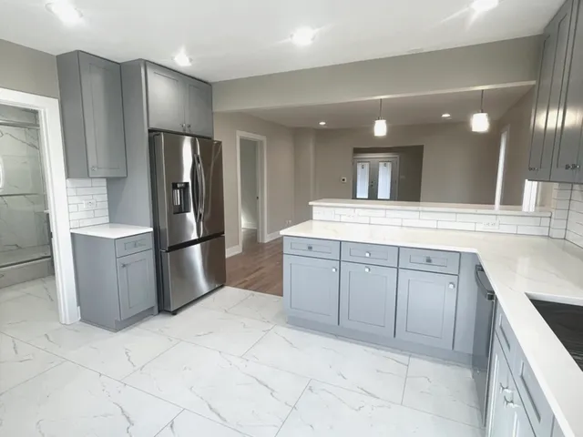 $2,400 | 26073 West Grand Avenue, Ingleside, IL 60041