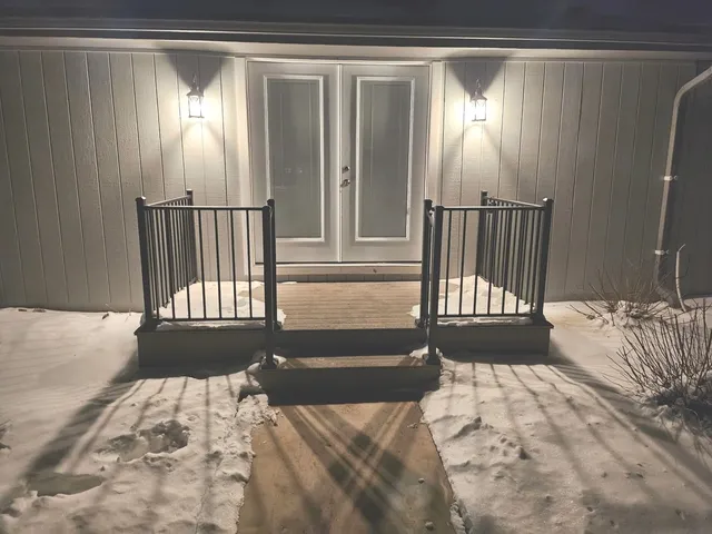 $2,400 | 26073 West Grand Avenue, Ingleside, IL 60041