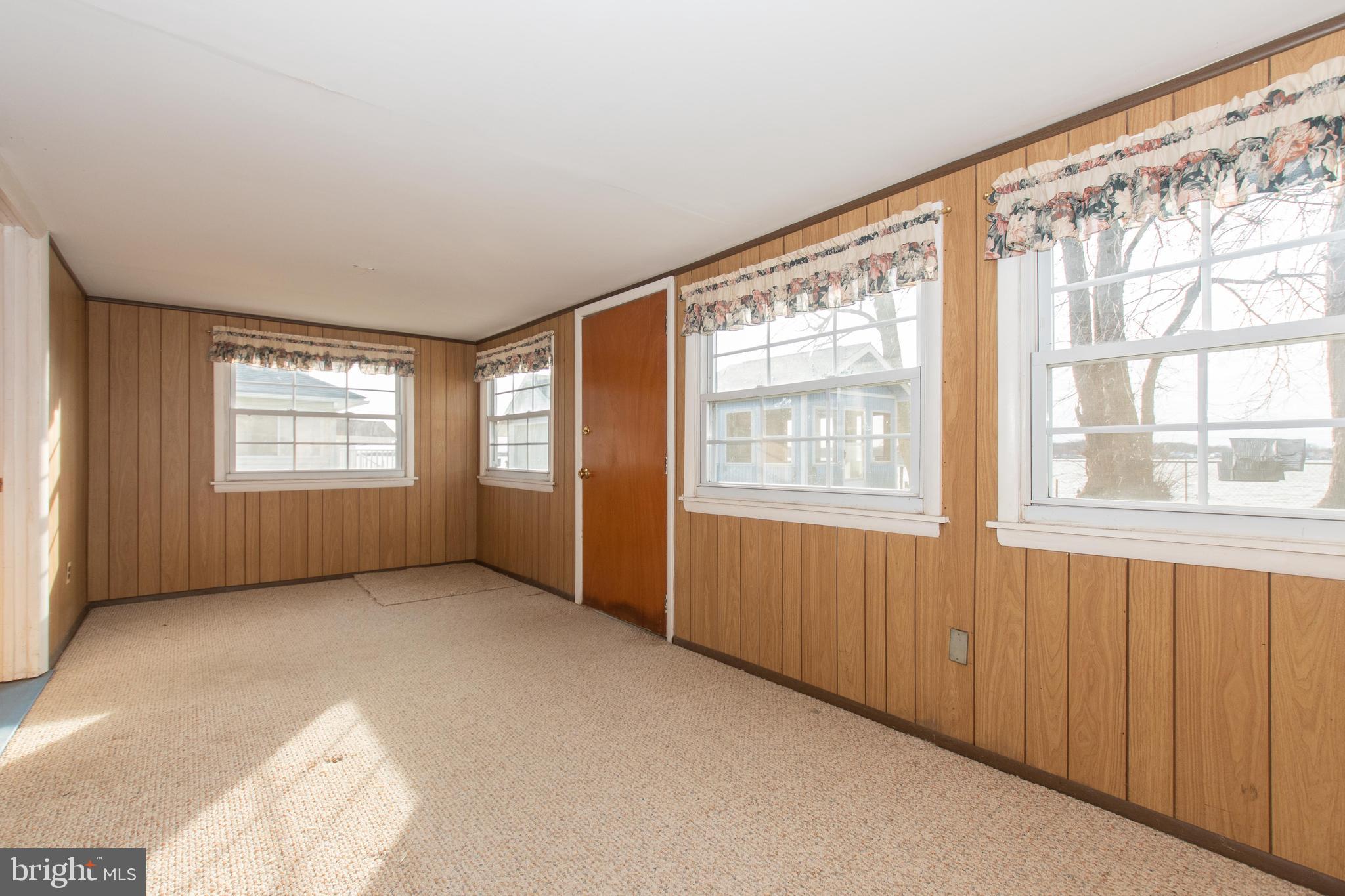 1304 East Riverside Avenue Baltimore, MD 21221 - Photo 29 of 45