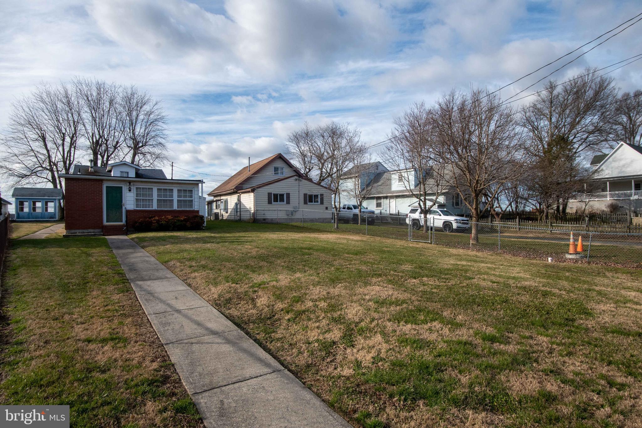 1304 East Riverside Avenue Baltimore, MD 21221 - Photo 5 of 45