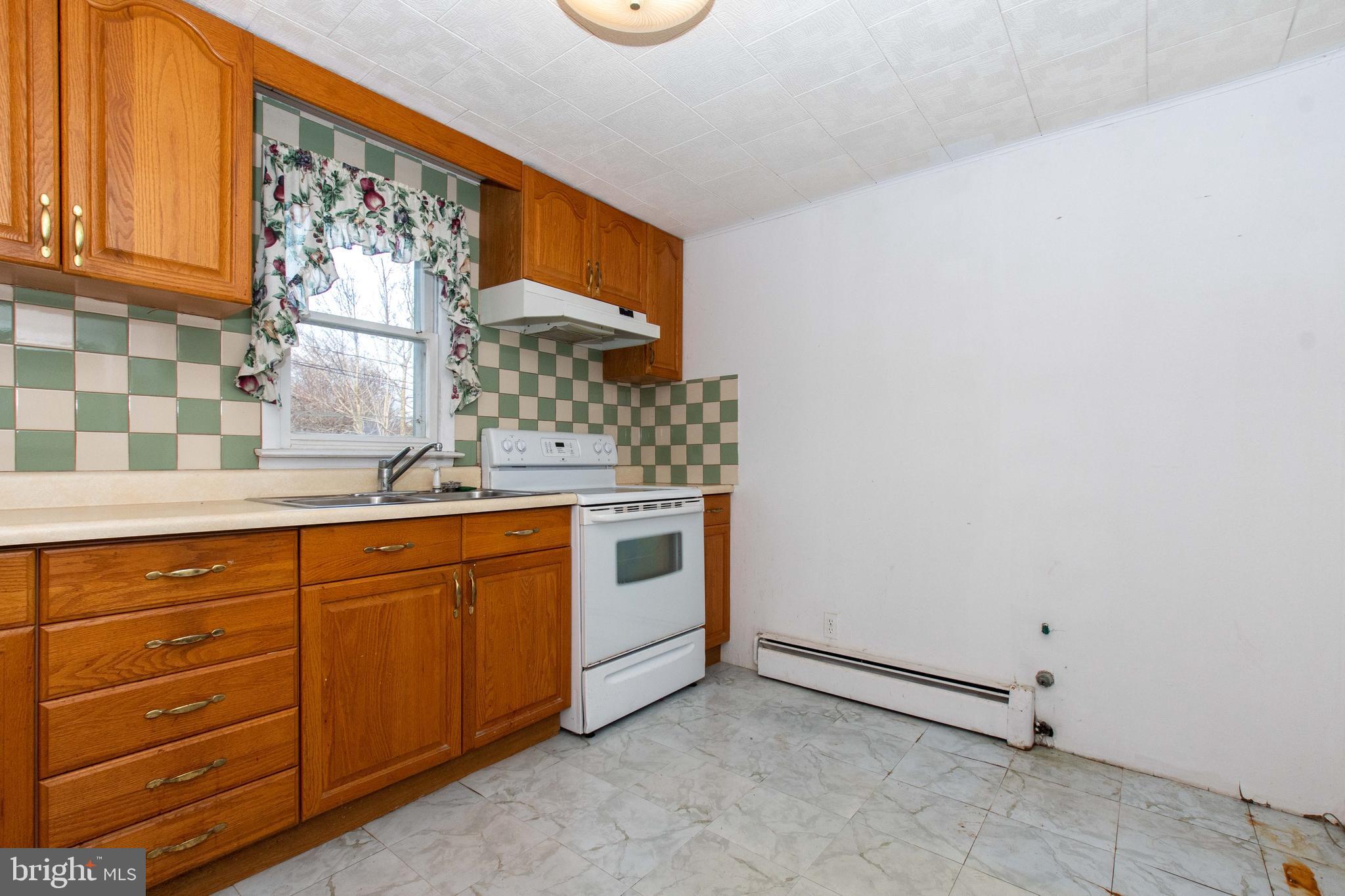 1304 East Riverside Avenue Baltimore, MD 21221 - Photo 43 of 45
