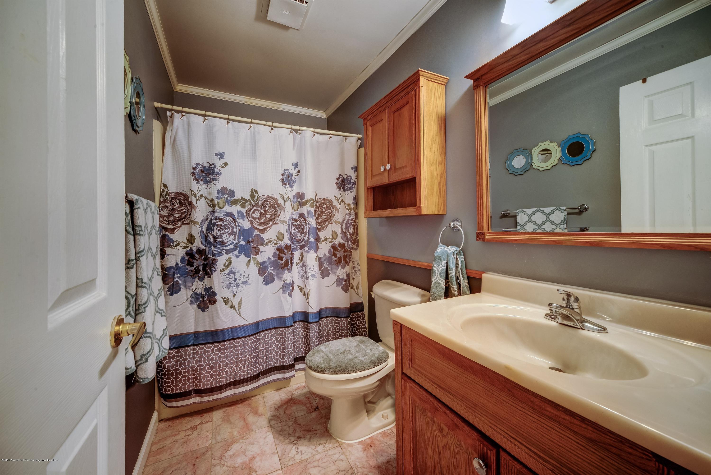 19 Ueland Road Red Bank, NJ 07701 - Photo 12 of 22 015_Bathroom
