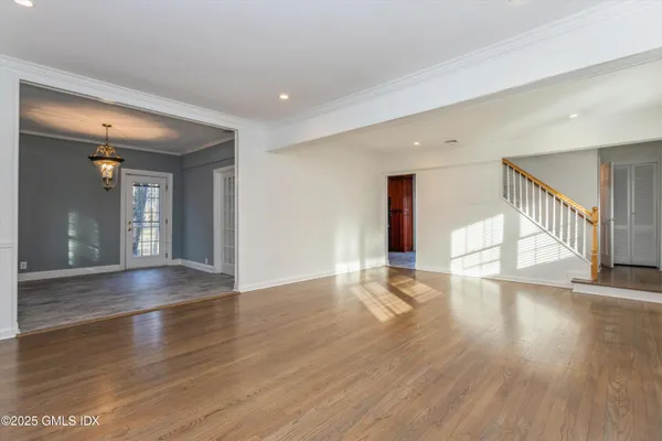 $8,400 | 181 East Putnam Avenue, Greenwich, CT 06830