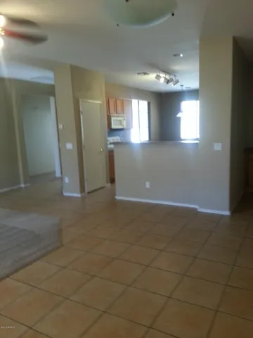 $1,895 | 9514 West Highland Avenue, Phoenix, AZ 85037