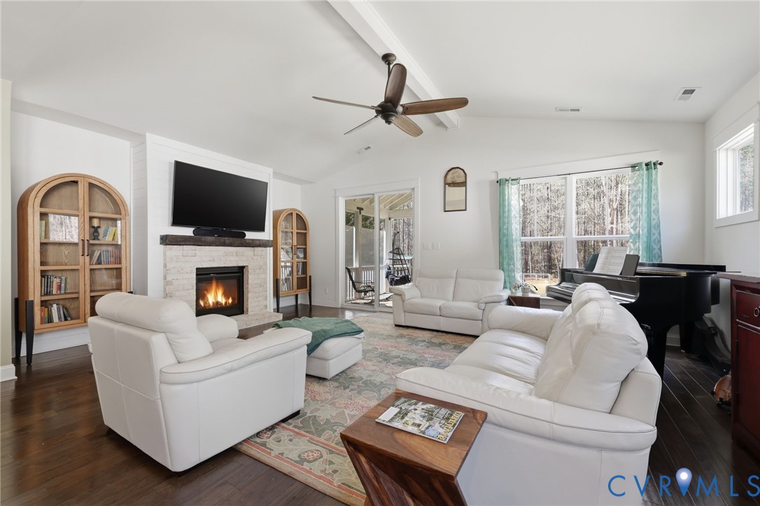 12418 Nash Road Chesterfield, VA 23838 - Photo 15 of 68