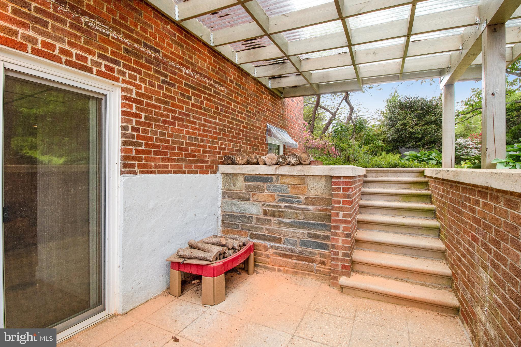 9818 Laurel Street Fairfax, VA 22032 - Photo 43 of 65 Covered patio