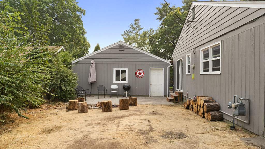 405 B Street Cheney, WA 99004 - Photo 25 of 26 Gallery Image 25