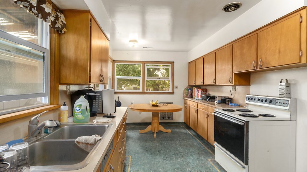 405 B Street Cheney, WA 99004 - Photo 7 of 26 Gallery Image 7