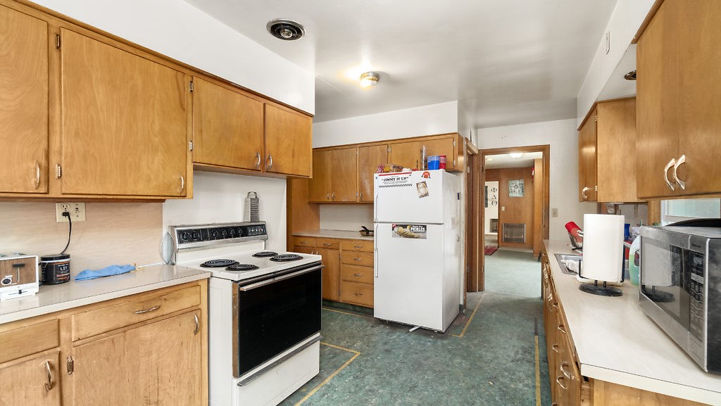 405 B Street Cheney, WA 99004 - Photo 10 of 26 Gallery Image 10