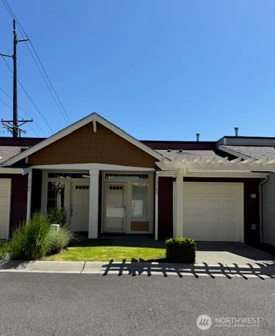 $350,000 | 2103 Tacoma Court, Tacoma, WA 98405