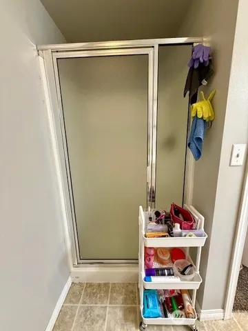 $350,000 | 2103 Tacoma Court, Tacoma, WA 98405