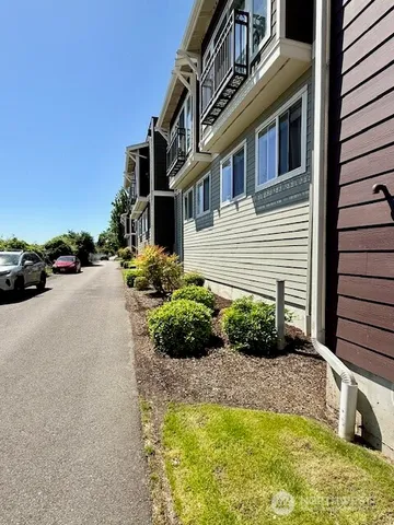 $350,000 | 2103 Tacoma Court, Tacoma, WA 98405