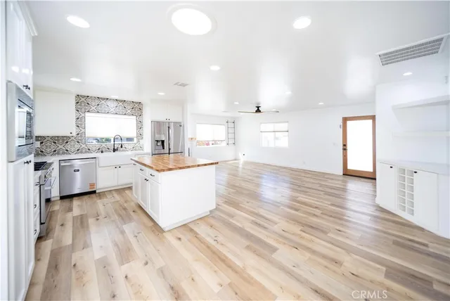 $3,500 | 24902 1st Avenue, Murrieta, CA 92562