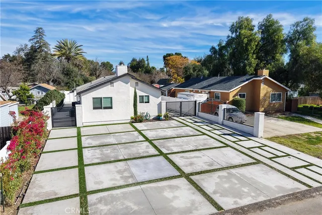 $3,500 | 24902 1st Avenue, Murrieta, CA 92562