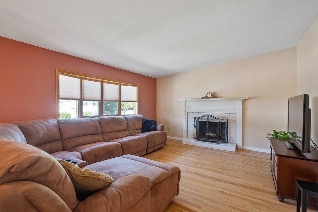 7 Cleveland Road Peabody, MA 01960 - Photo 16 of 31