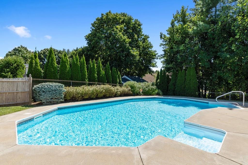 7 Cleveland Road Peabody, MA 01960 - Photo 8 of 31