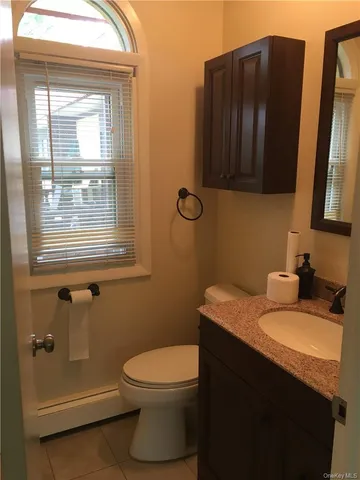 $3,200 | 2 Granada Crescent, Unit 8, White Plains, NY 10603