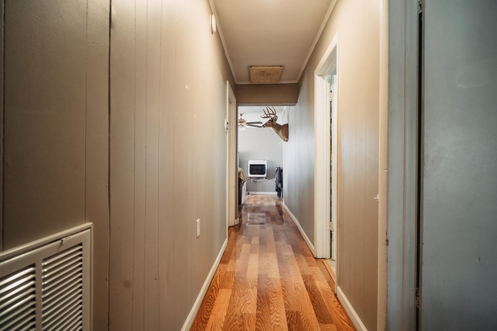 462 Cross Road Bean Station, TN 37708 - Photo 10 of 63 Gallery Image 10