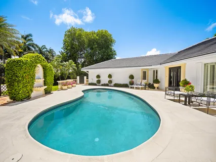 $2,590,000 | 2831 Northeast 40th Street, Fort Lauderdale, FL 33308