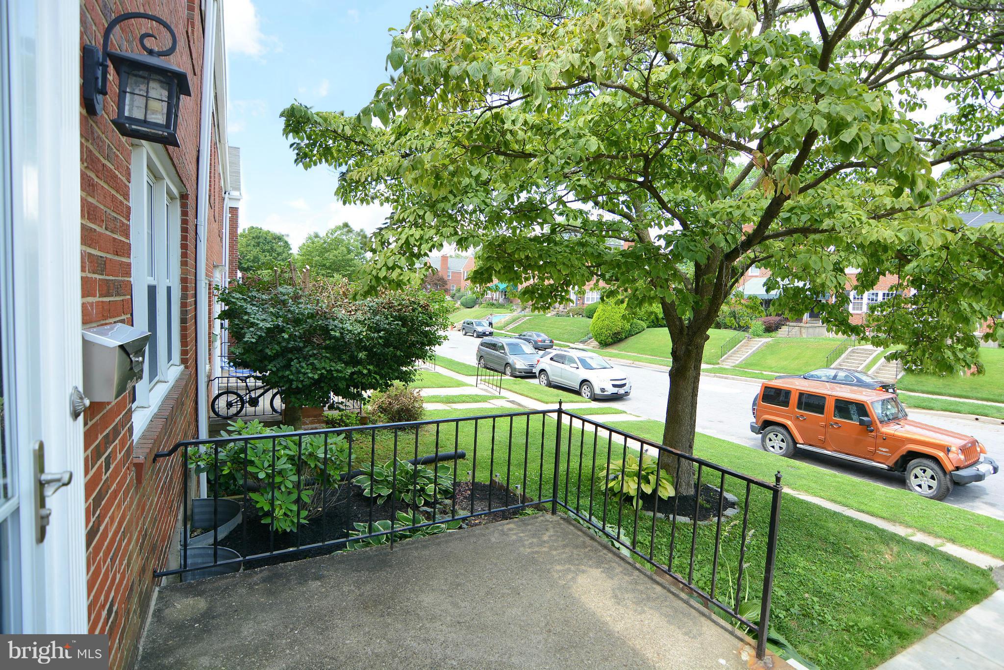 1533 Dellsway Road Towson, MD 21286 - Photo 17 of 30 Great front porch